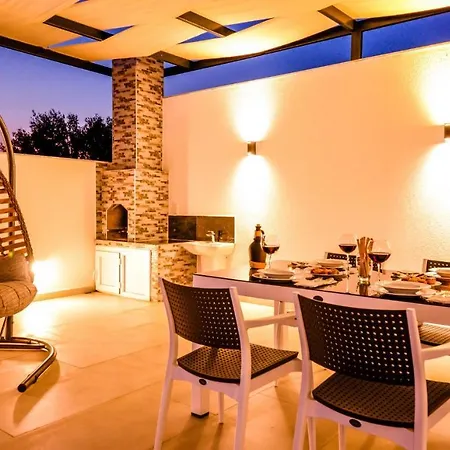 Han - 1 Bedroom Honeymoon In Kalkan Willa Kaş