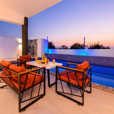 Han - 1 Bedroom Honeymoon In Kalkan *